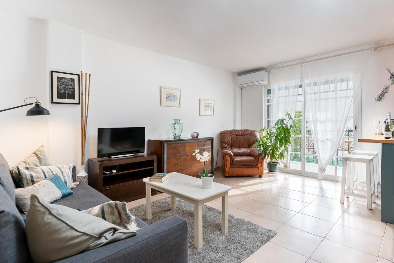 Lovely Apartment Next To The Beach Torremolinos Dış mekan fotoğraf
