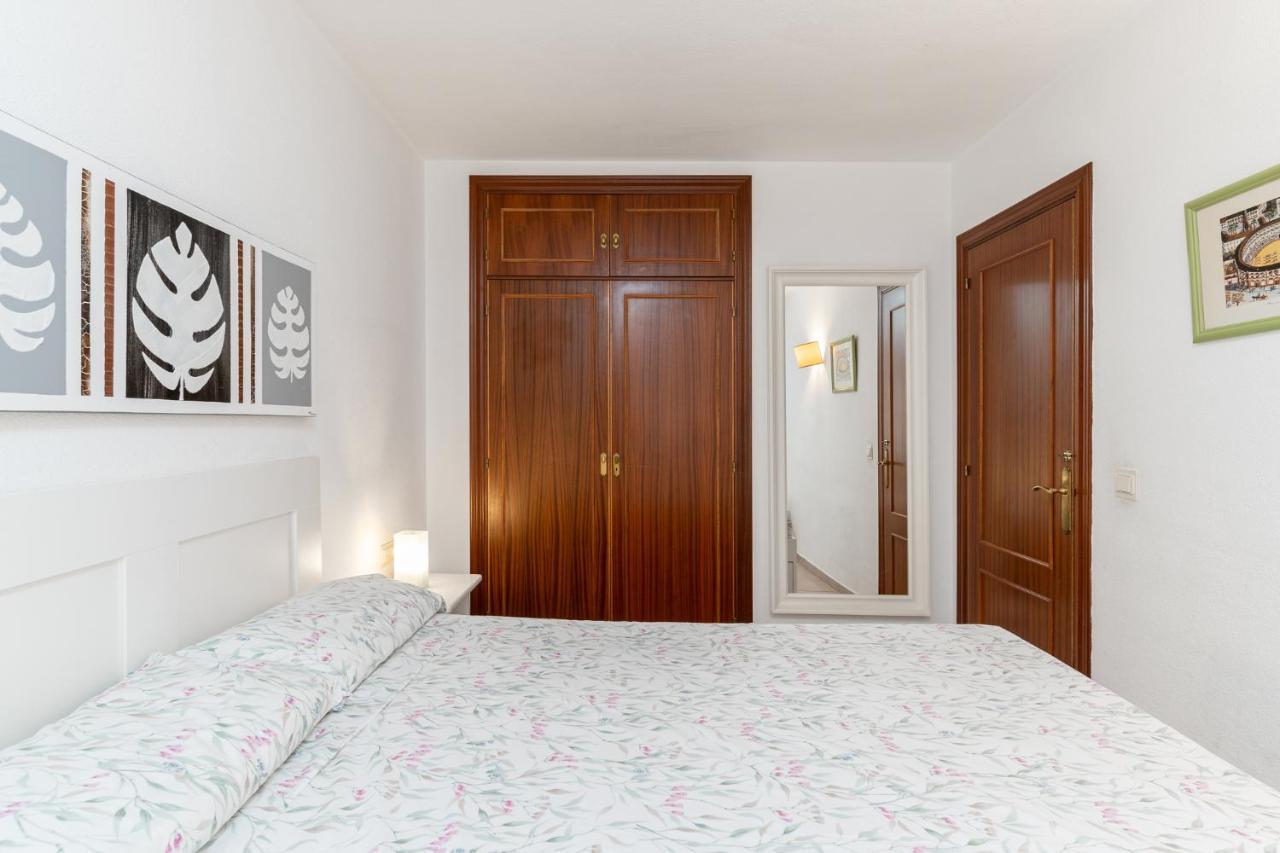 Lovely Apartment Next To The Beach Torremolinos Dış mekan fotoğraf