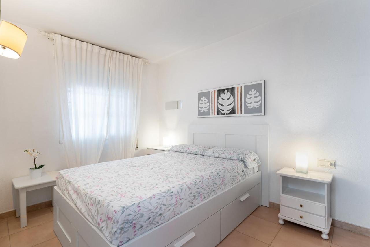 Lovely Apartment Next To The Beach Torremolinos Dış mekan fotoğraf